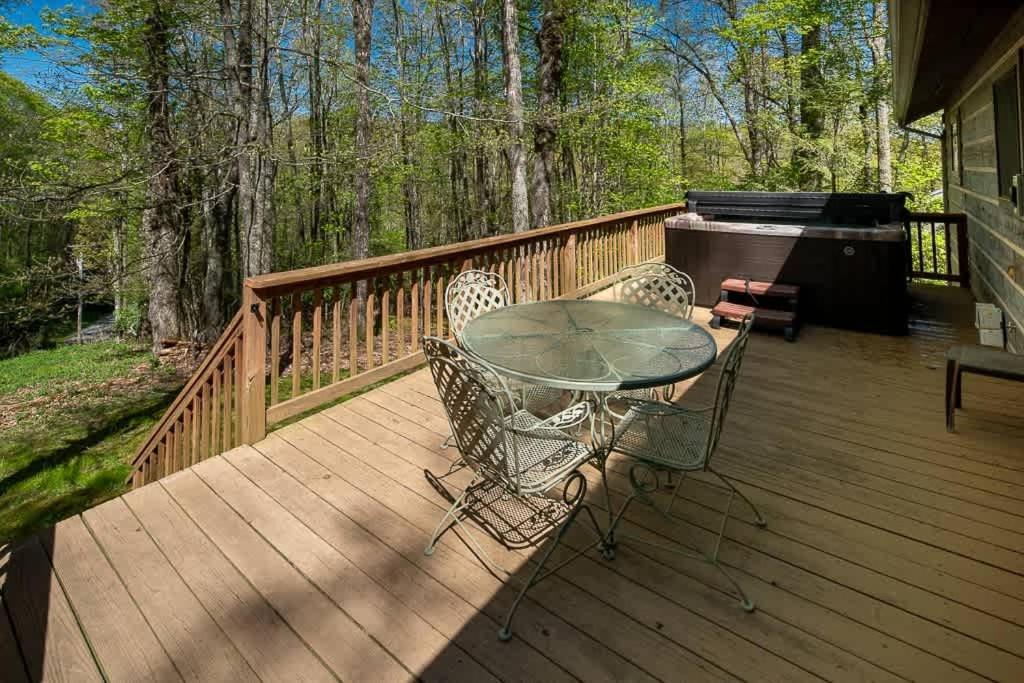 Cozy 'Grey Fox' Cabin Between Boone & Blowing Rock Exterior photo