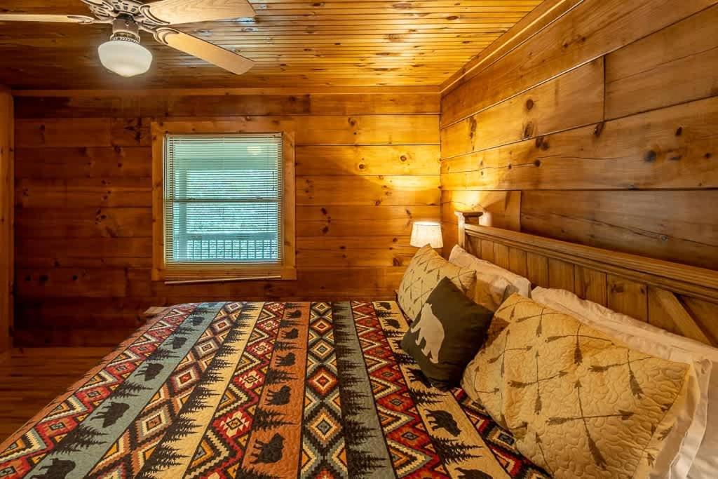 Cozy 'Grey Fox' Cabin Between Boone & Blowing Rock Exterior photo