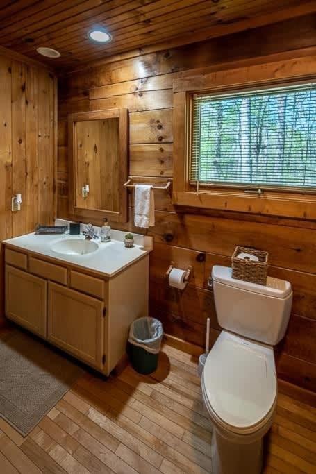Cozy 'Grey Fox' Cabin Between Boone & Blowing Rock Exterior photo