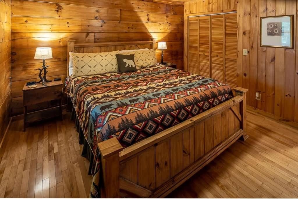Cozy 'Grey Fox' Cabin Between Boone & Blowing Rock Exterior photo