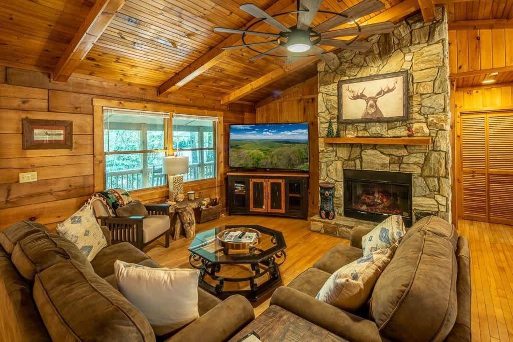 Cozy 'Grey Fox' Cabin Between Boone & Blowing Rock Exterior photo