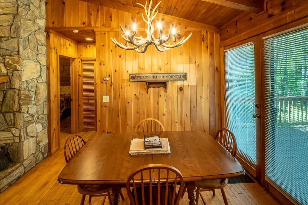 Cozy 'Grey Fox' Cabin Between Boone & Blowing Rock Exterior photo