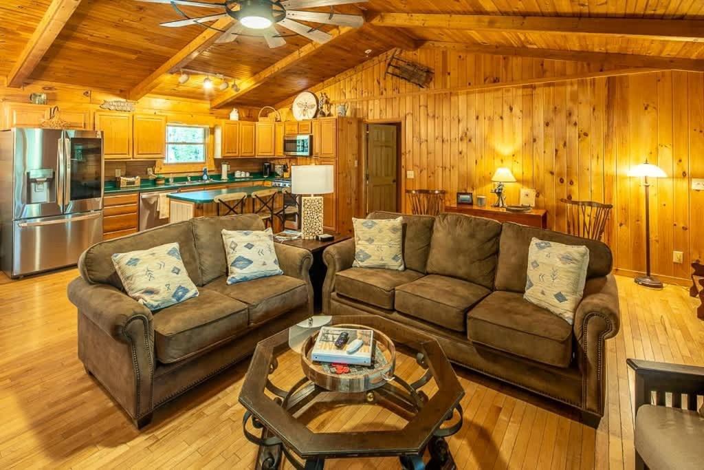 Cozy 'Grey Fox' Cabin Between Boone & Blowing Rock Exterior photo