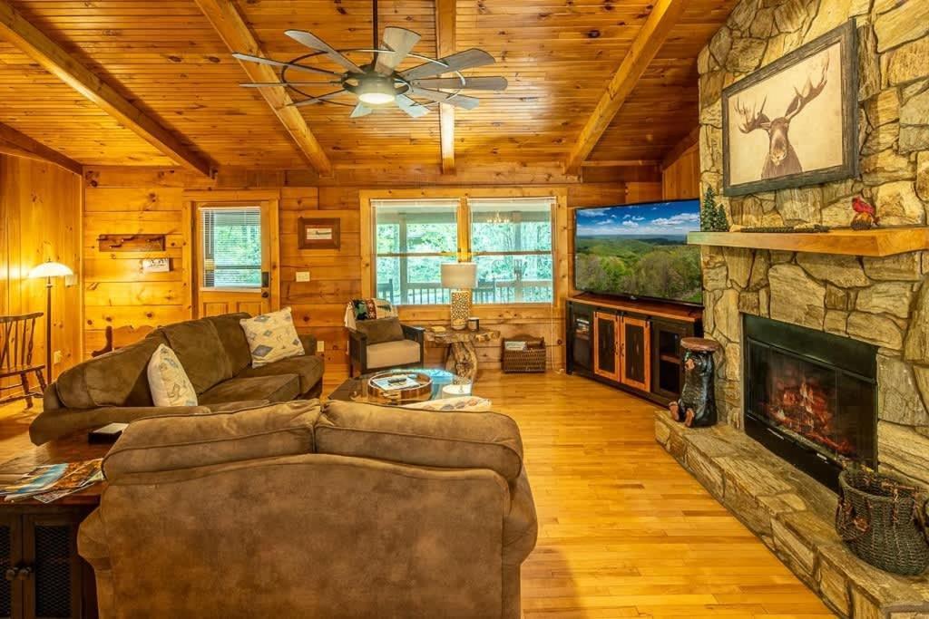 Cozy 'Grey Fox' Cabin Between Boone & Blowing Rock Exterior photo